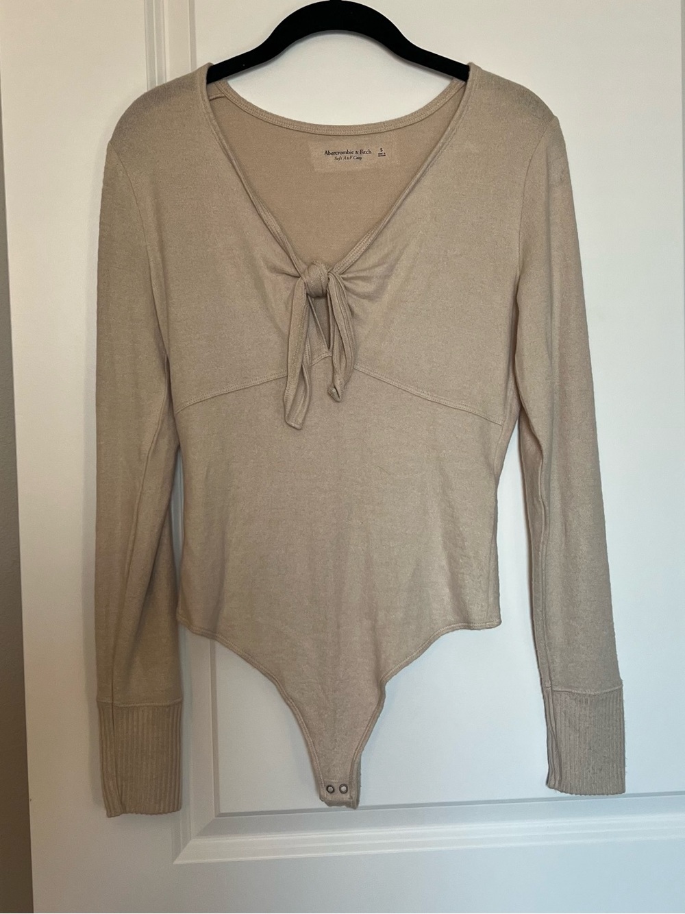 Abercrombie & Fitch Cozy Tie-Front Bodysuit